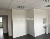 698567_bureaux_location_val_de_saone_13.jpg